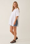 Oversize t-shirt med slids - Hvid