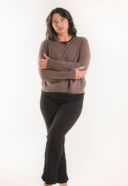 Strikket ammetrøje i uld - brun-grå melange